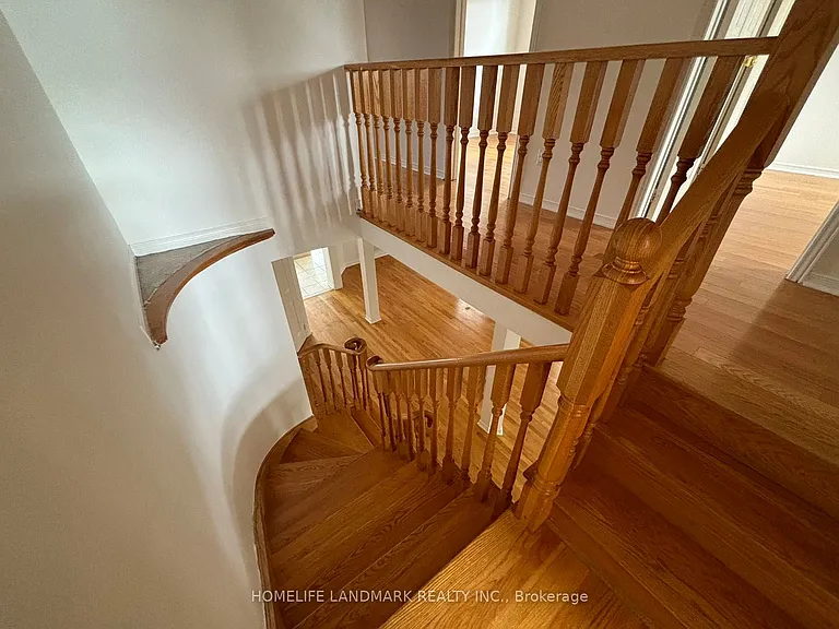 9 Baltic St — Photo 7