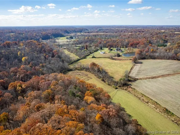 8840 Atkins Road, Floyds Knobs, IN 47119