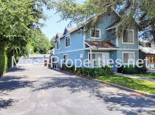 676 N 3rd Ave APT B, Upland, CA 91786