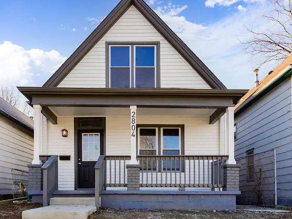 2804 Summit St, Kansas City, MO 64108