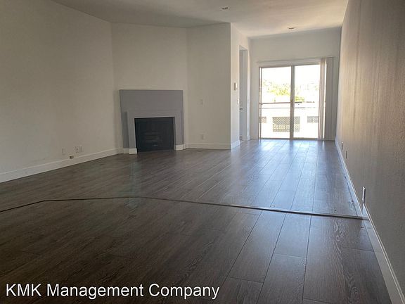 2nd image of 1234 N Las Palmas Ave #304
