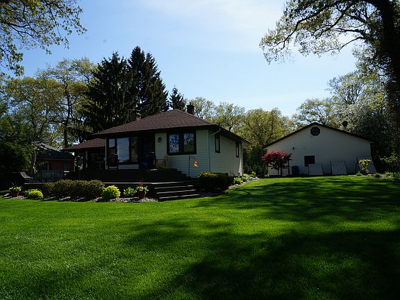 2nd image of 14851 Mercury Dr