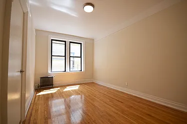 Rented by Silverstein Collection LLC 