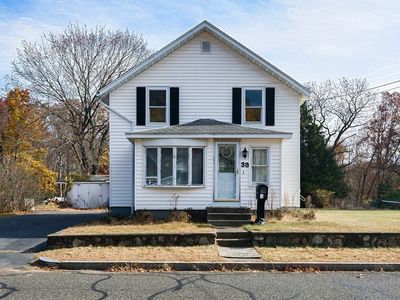 39 Eagle St, Ware, MA, 01082