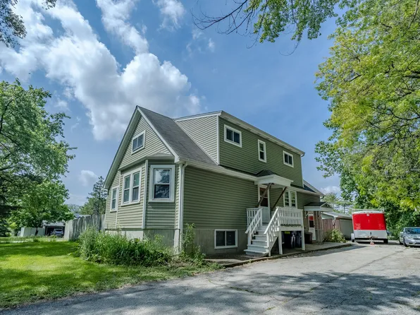 6N320 Cedar Ave, Wood Dale, IL 60191