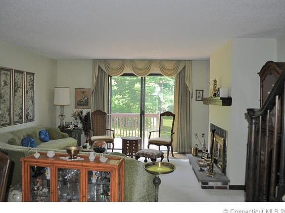 4th image of 110 Cedar Hollow Dr