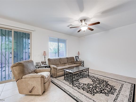 5th image of 10659 College Hill Ave
