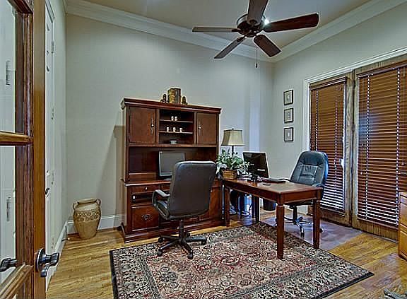 3rd image of 3904 Wild Oak Cir