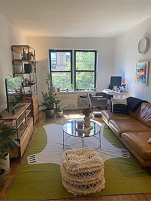 2nd image of 100 Sullivan St APT 4H