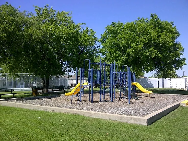 Dynamic — Photo 16