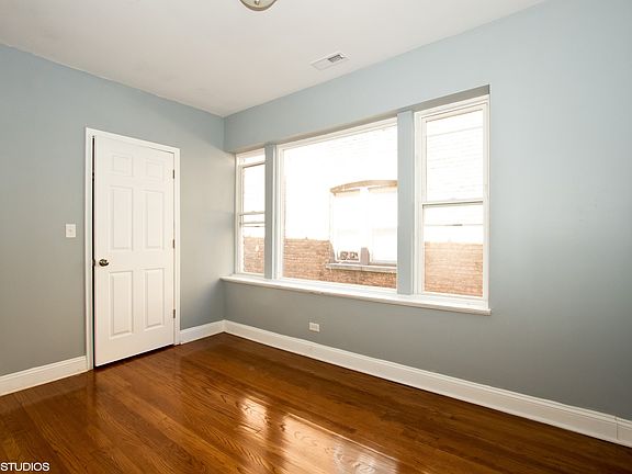 3rd image of 7943 S Drexel Ave #3