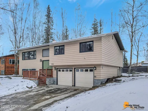 7410 Tikchik Cir, Anchorage, AK 99504