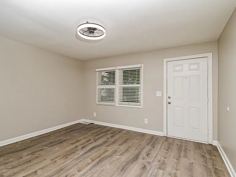 1097 Smith St SW — Photo 1