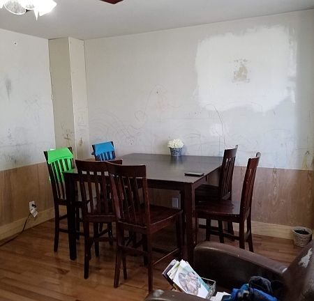 3rd image of 25 Curie Ave