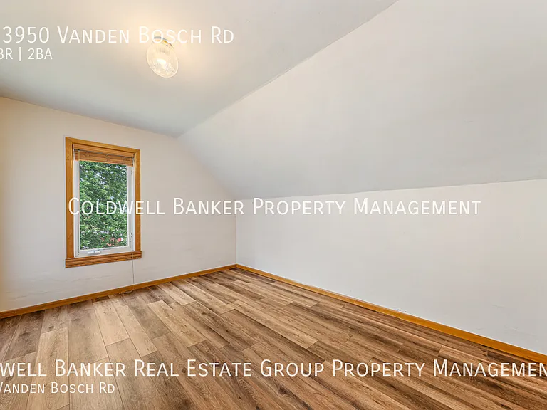 N3950 Vanden Bosch Rd — Photo 24