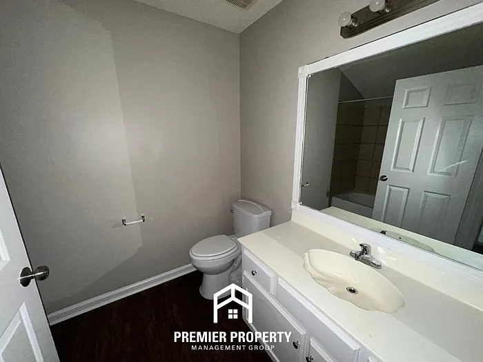 4396 Forest Valley Cv — Photo 15