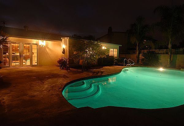 Poolside Entertaining