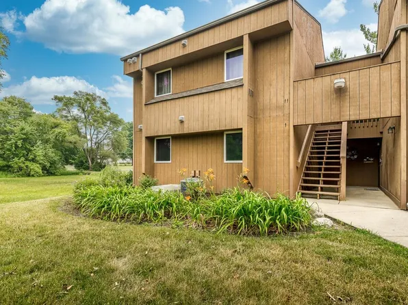 3525 Saint Anthony Way APT 1, Rockford, IL 61101