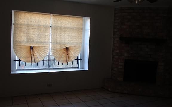 4th image of 6835 Chasewood Dr