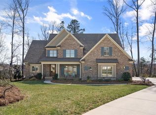 5864 Zinfandel St, Winston Salem, NC 27106