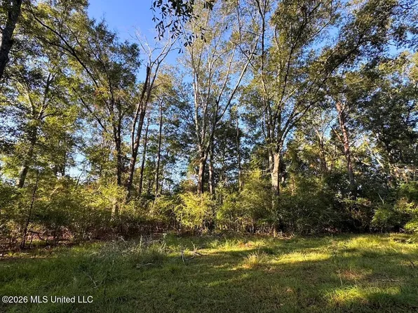 5th St, Osyka, MS 39657