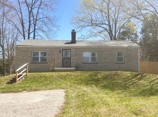 10105 Oak Grove Rd, Louisville, KY 40291