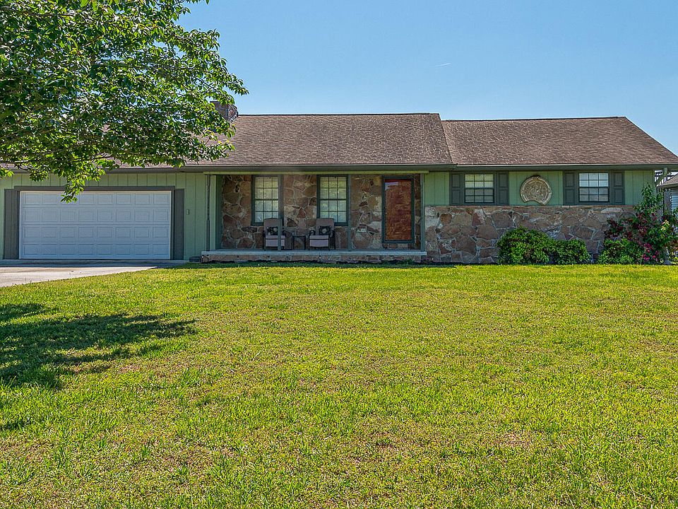 1st image of 532 Housley Cir