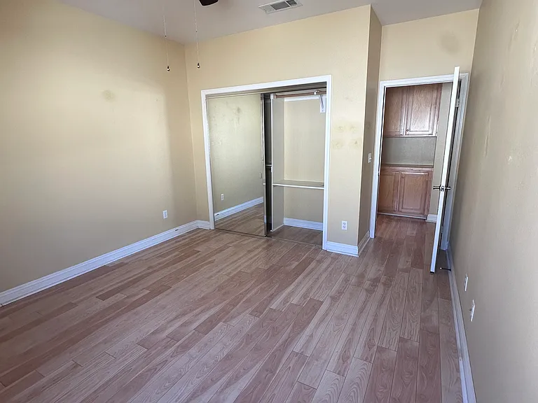 7124 Farralone Ave #107 — Photo 16