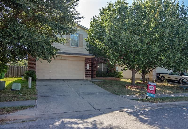1st image of 17109 Ardisia Dr