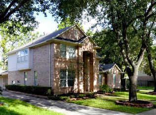 218 Heathbrook Ln, Houston, TX 77094