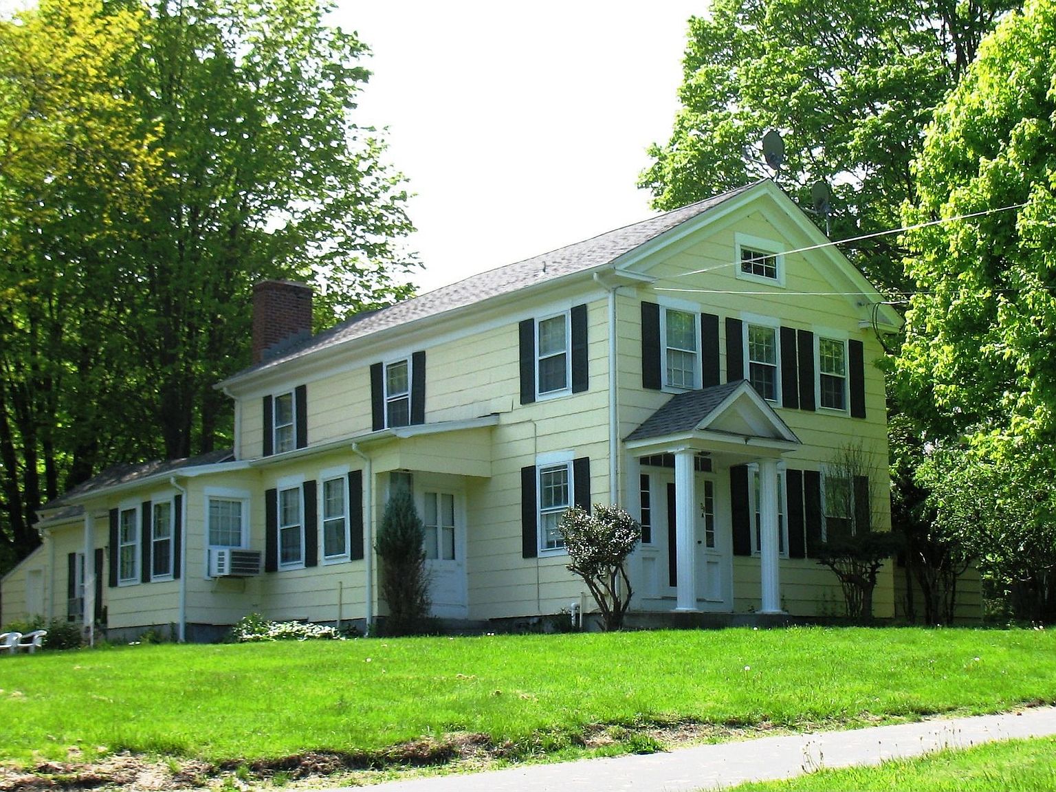 20 Whisconier Rd, Brookfield, CT 06804 Zillow