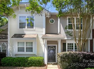 4938 Sunset Ridge Ct, Charlotte, NC 28269