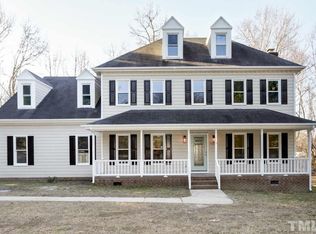 122 Brandy Ct, Benson, NC 27504