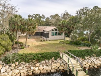 556 River Rd, Carrabelle, FL, 32322