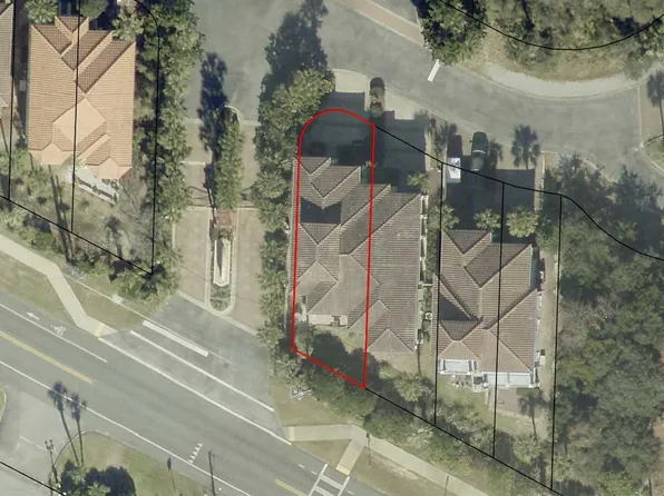 431 La Valencia Cir, Panama City Beach, FL 32413