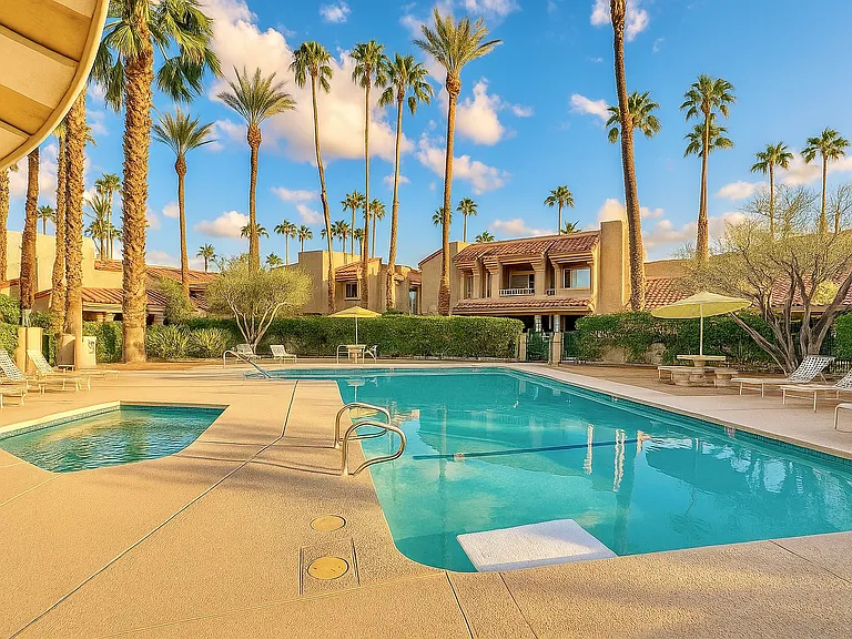2700 Golf Club Dr #70 — Photo 3