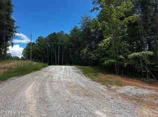 292 Cody Ln, Madisonville, TN 37354