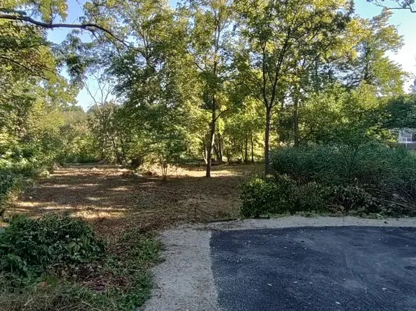 11 Rohrssen Rd Lot 1, Elgin, IL 60120