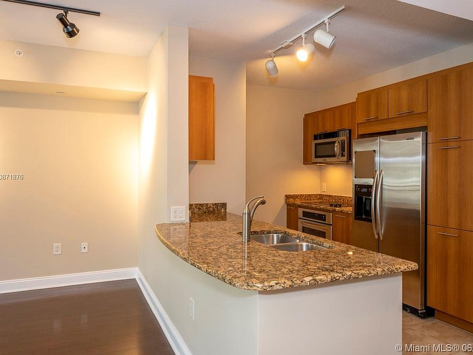 1st image of 510 NW 84th Ave APT 243