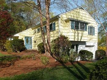 1st image of 30 Victor Dr