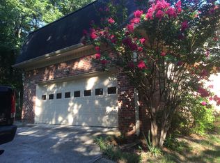 1205 Chandler Rd SE, Huntsville, AL 35801