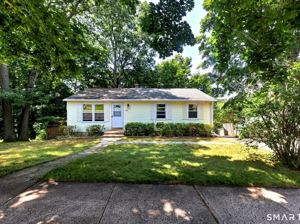 232 Anns Farm Road, Hamden, CT 06518