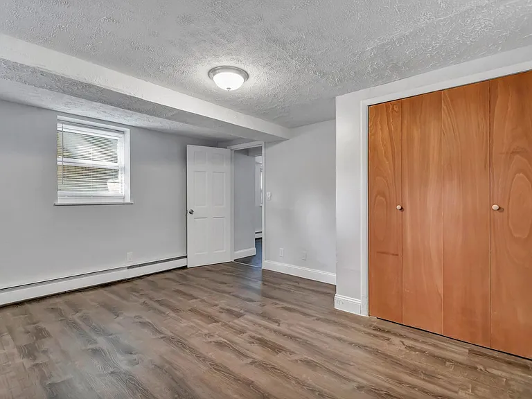 109 Dwight St — Photo 4