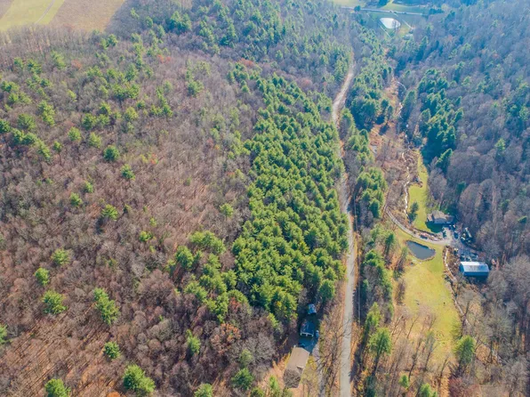 120 Klinger Hill Rd, Benton, PA 17814