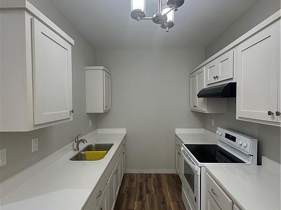 4th image of 318 S 29th Ave #4
