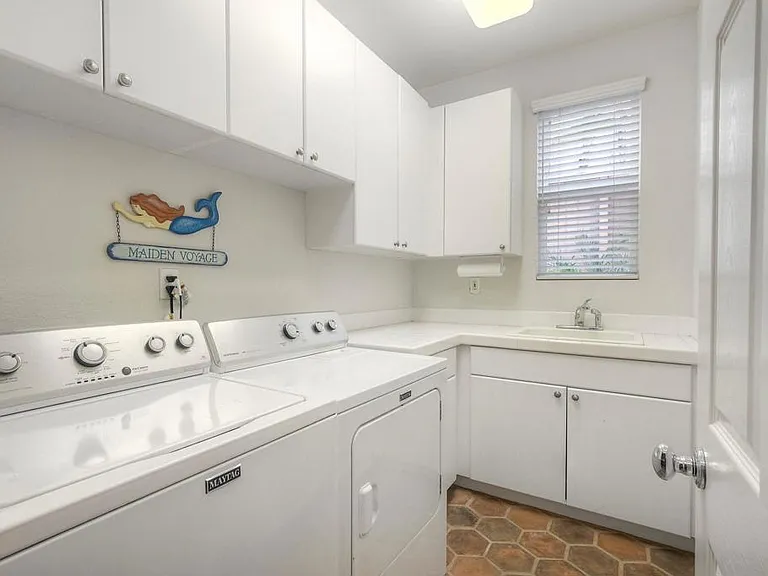 688 Cypress Hills Dr — Photo 17