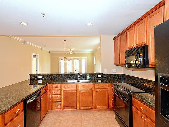 4th image of 200 Bella Harbor Ct Unit 109