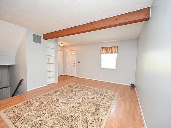 4th image of 5816 Ashby Ct