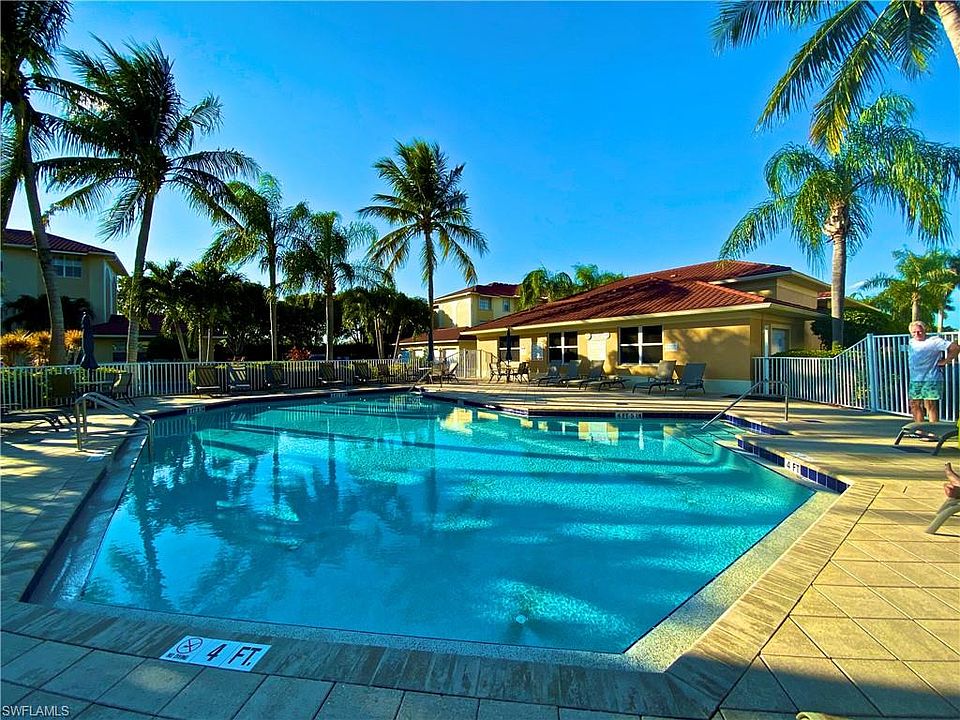 1st image of 1520 SW 50th St APT 204