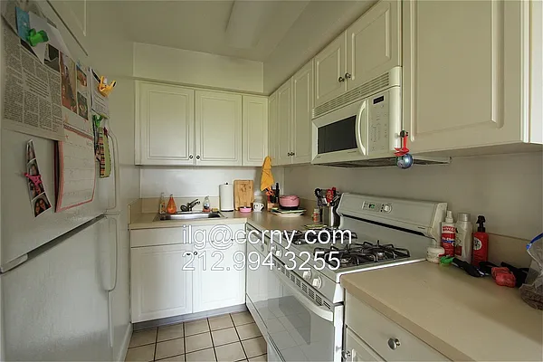 Rented by City Connections Realty | media 14